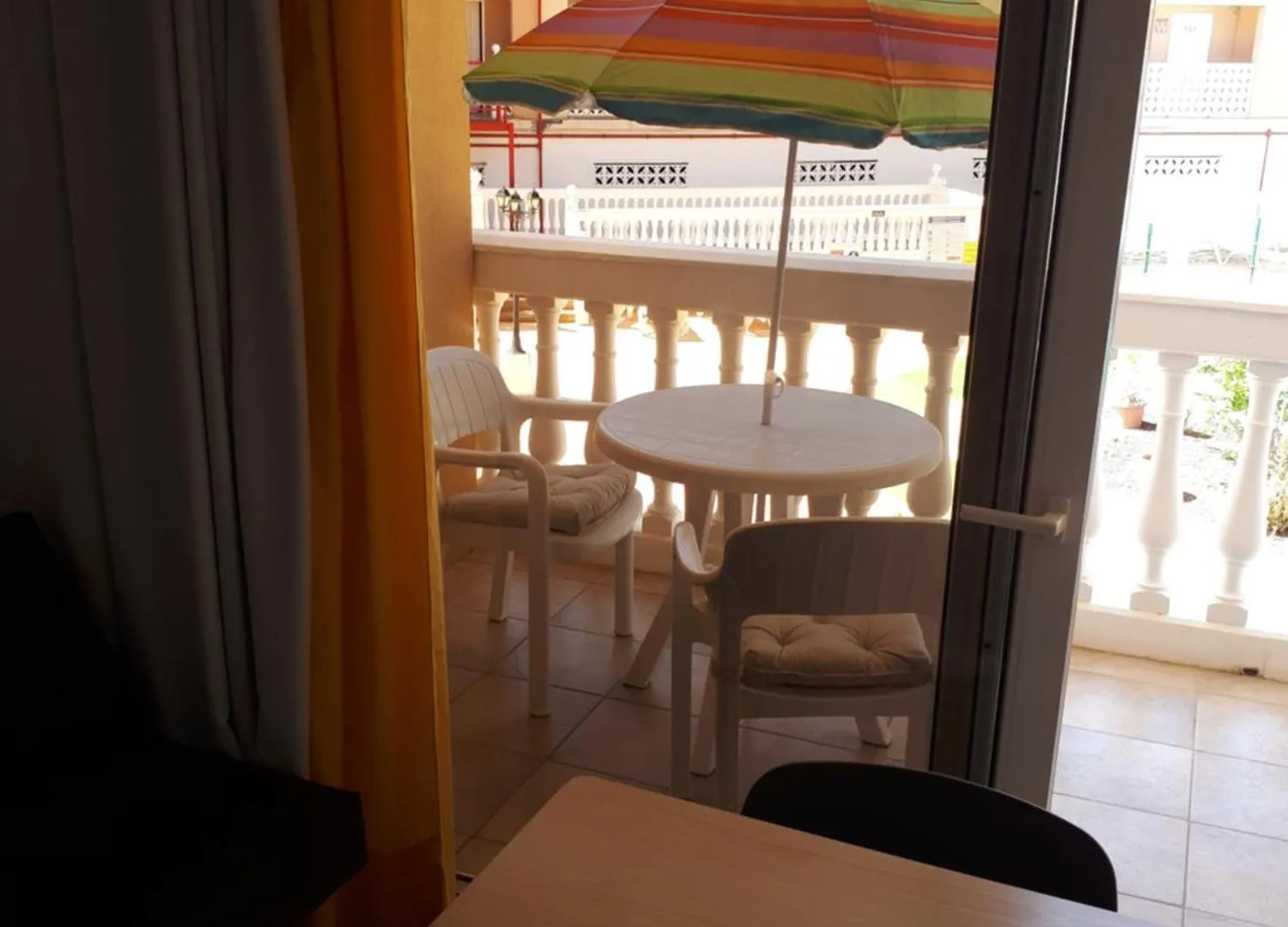 Chill Out Tenerife Sud - Monolocale Con Piscina Riscaldata Costa Del Silencio Lägenhet