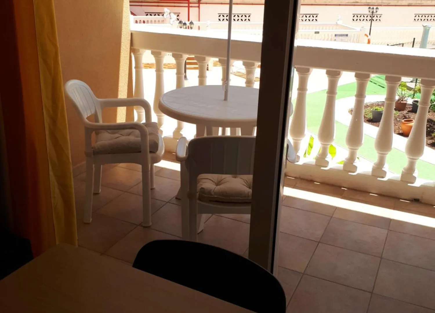 Apartment Chill Out Tenerife Sud - Monolocale Con Piscina Riscaldata Costa Del Silencio Spain